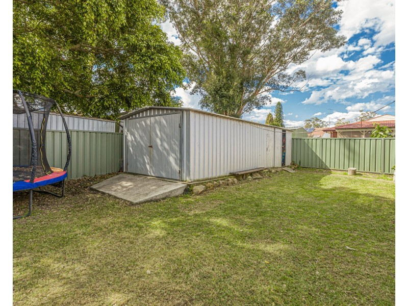 2 Pennington Street, Raymond Terrace NSW 2324