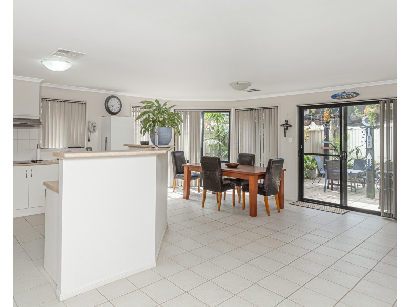 2 Feeney Way, Raymond Terrace NSW 2324