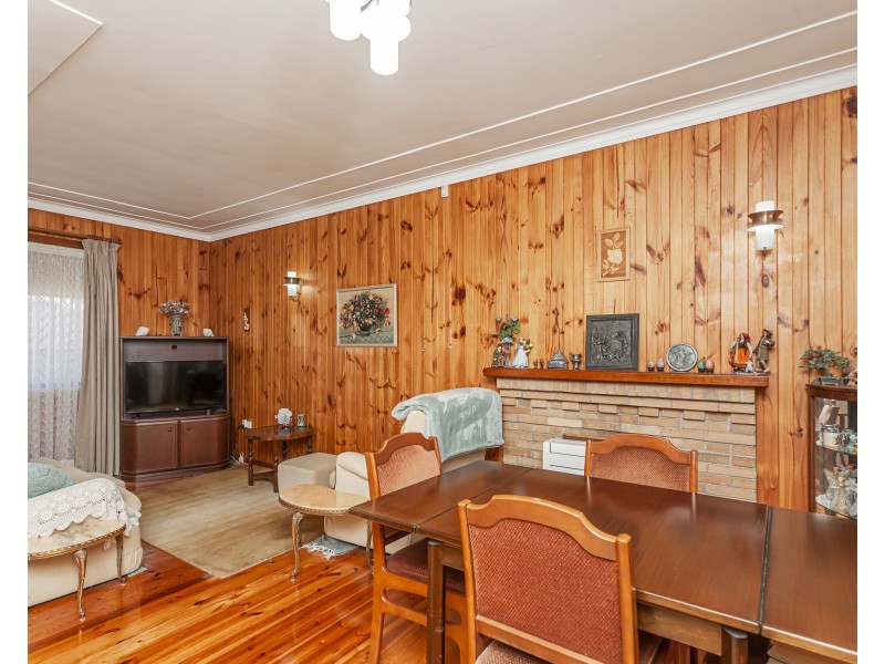 8 Yarramundi Street, Raymond Terrace NSW 2324