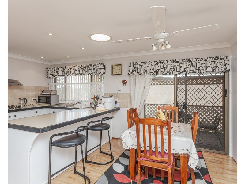 18 Green Slopes Drive, Raymond Terrace NSW 2324