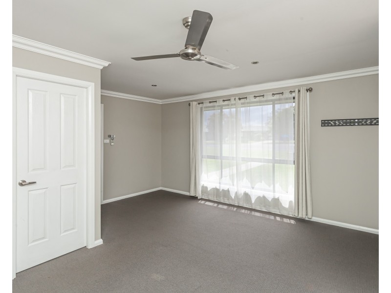 10 Katherine Close, Raymond Terrace NSW 2324
