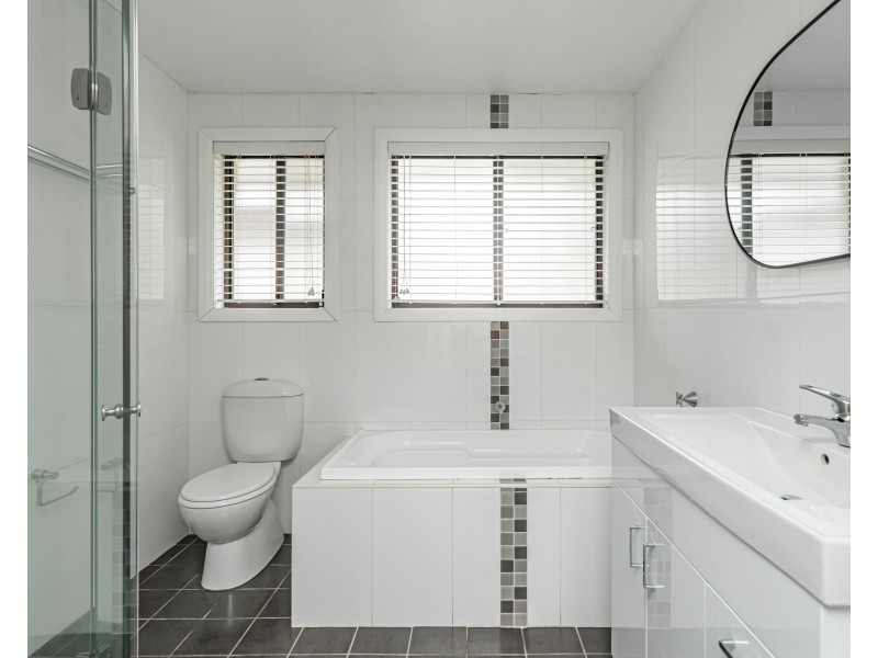 10 Katherine Close, Raymond Terrace NSW 2324
