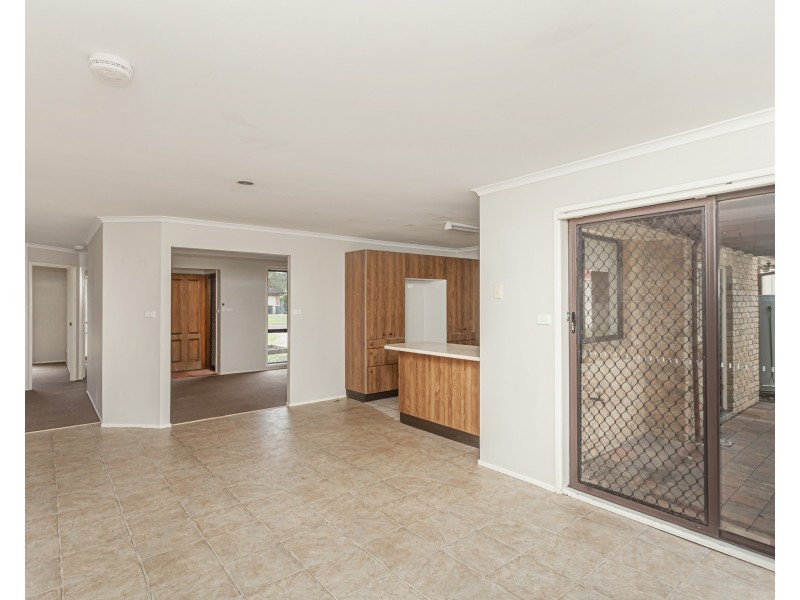 14 Cederwood Crescent, Raymond Terrace NSW 2324