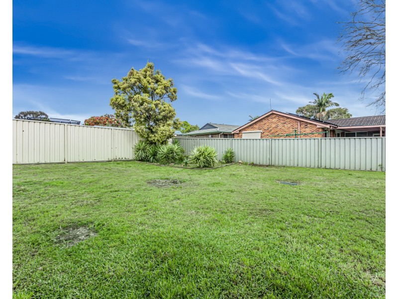 14 Cederwood Crescent, Raymond Terrace NSW 2324