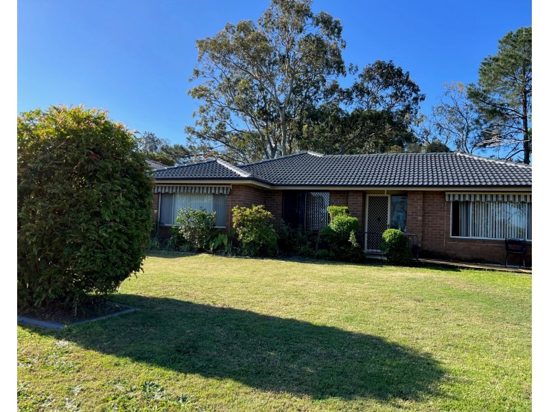 25 Bilmark Drive, Raymond Terrace NSW 2324