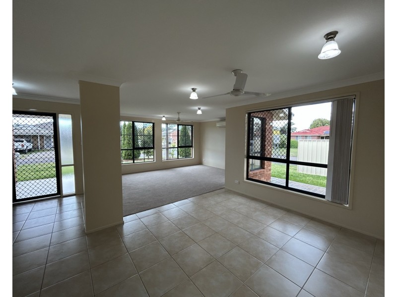 1 Adastra Close, Raymond Terrace NSW 2324