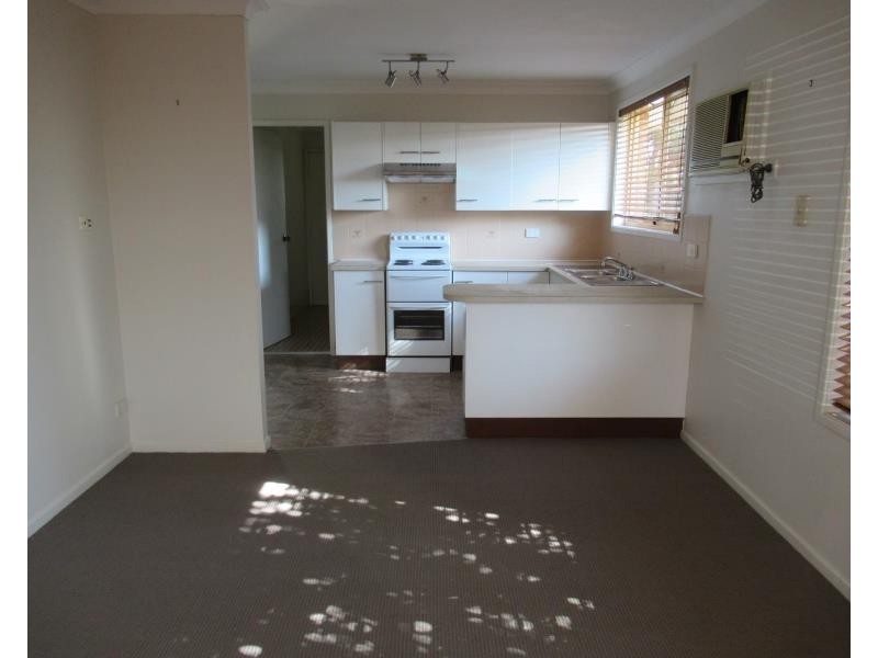 2/7 GALE COURT, Raymond Terrace NSW 2324