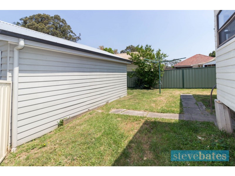 9 Irrawang Street, Raymond Terrace NSW 2324
