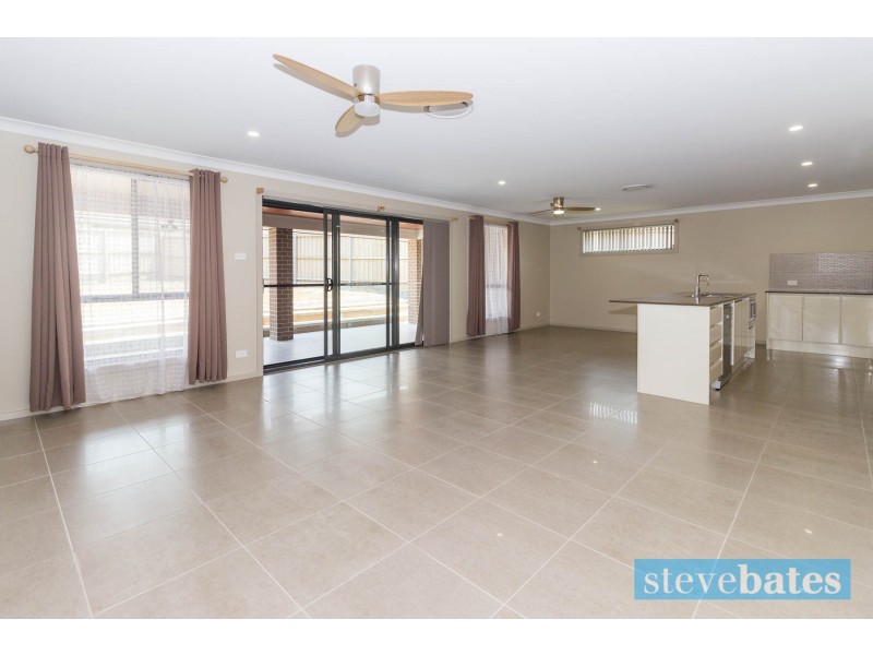 21 Watervale Circuit, Chisholm NSW 2322