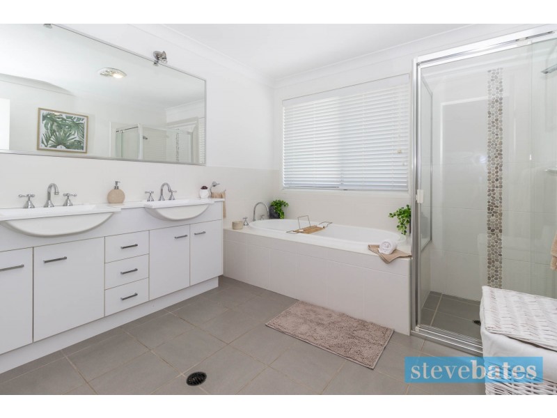 17 Loftus Place, Raymond Terrace NSW 2324