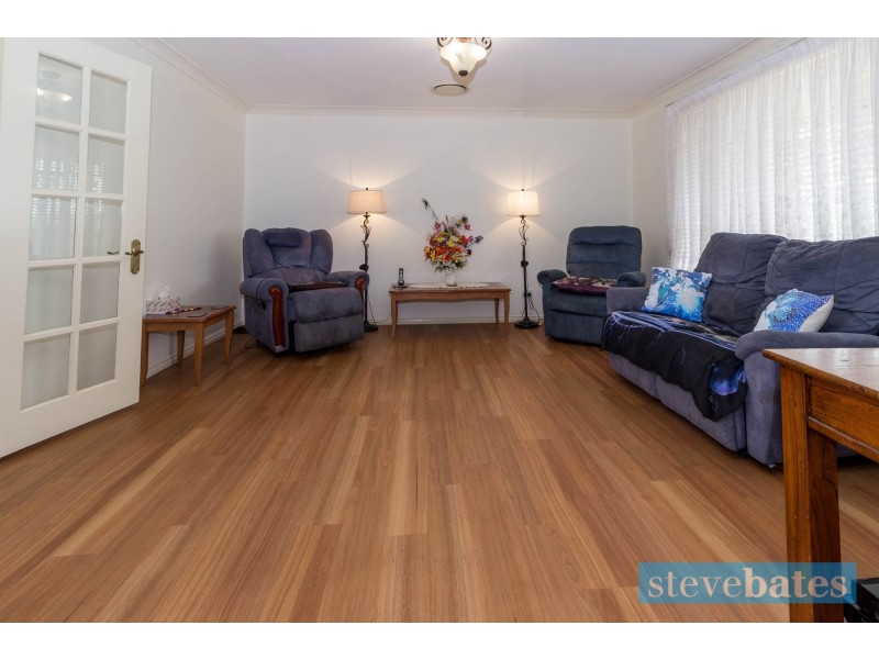 13 Loftus Place, Raymond Terrace NSW 2324