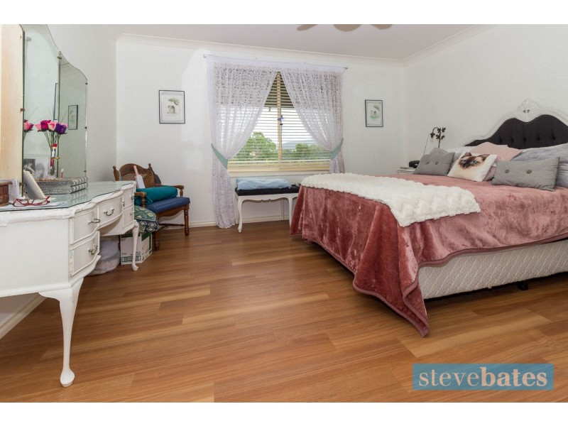 13 Loftus Place, Raymond Terrace NSW 2324