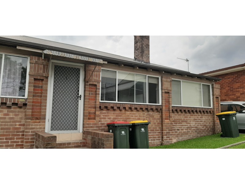 2/37 Kangaroo Street, Raymond Terrace NSW 2324