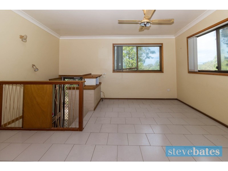 16 Round Hill Crescent, Karuah NSW 2324