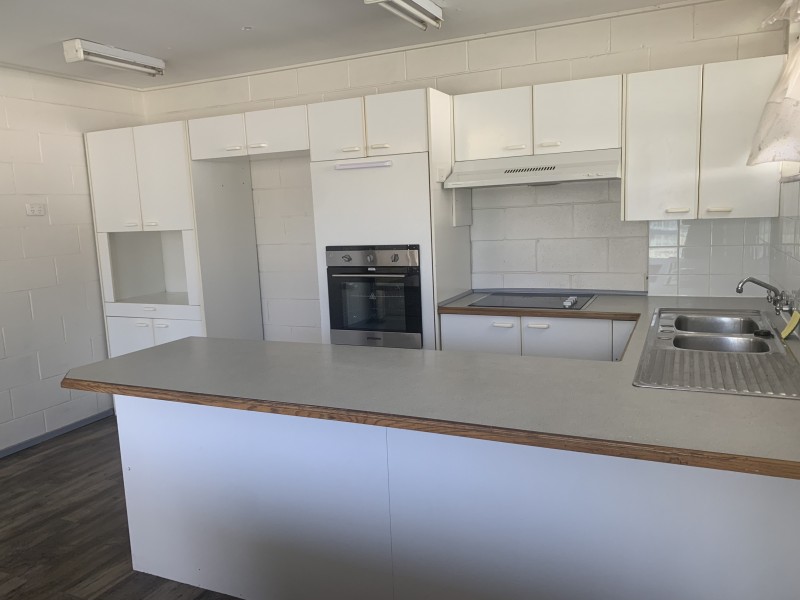 1/13 Meredith Crescent, Raymond Terrace NSW 2324