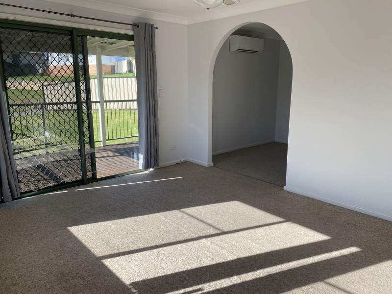 21 Hillside Close, Raymond Terrace NSW 2324