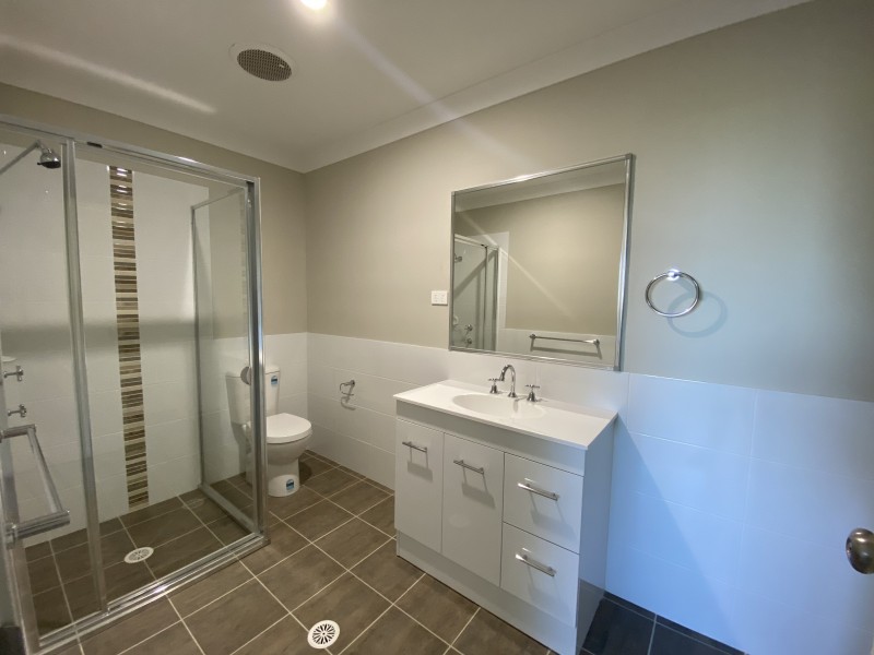 2A Halloran Way, Raymond Terrace NSW 2324