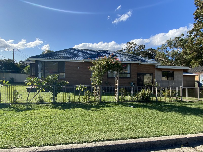 6 Cambridge Avenue, Raymond Terrace NSW 2324