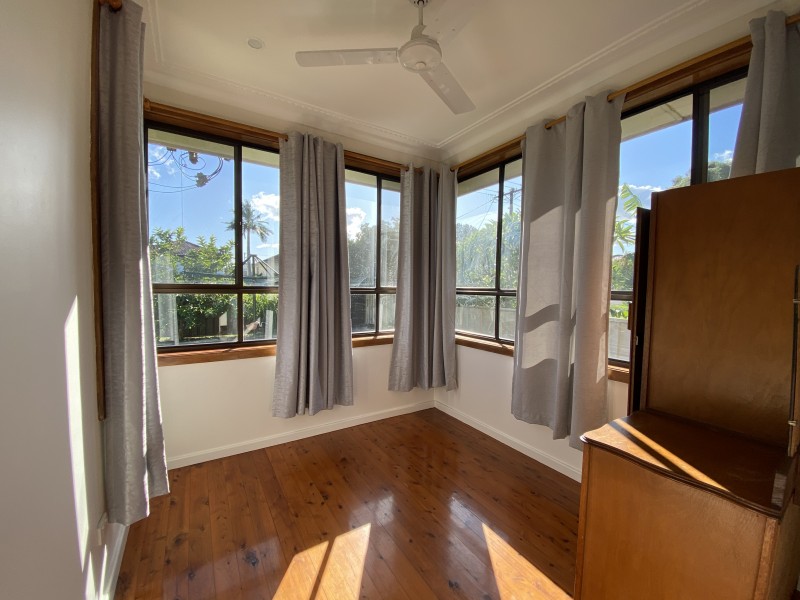 6 Cambridge Avenue, Raymond Terrace NSW 2324