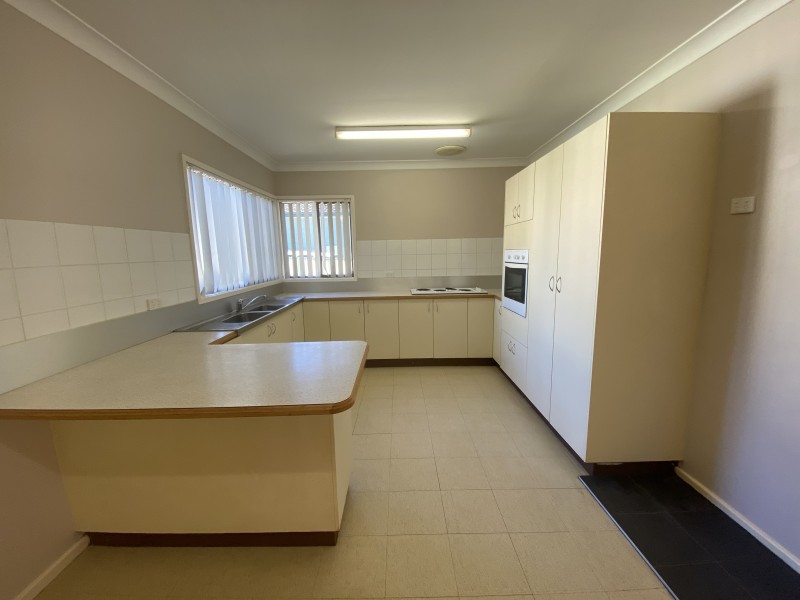 19 Casuarina Avenue, Medowie NSW 2318