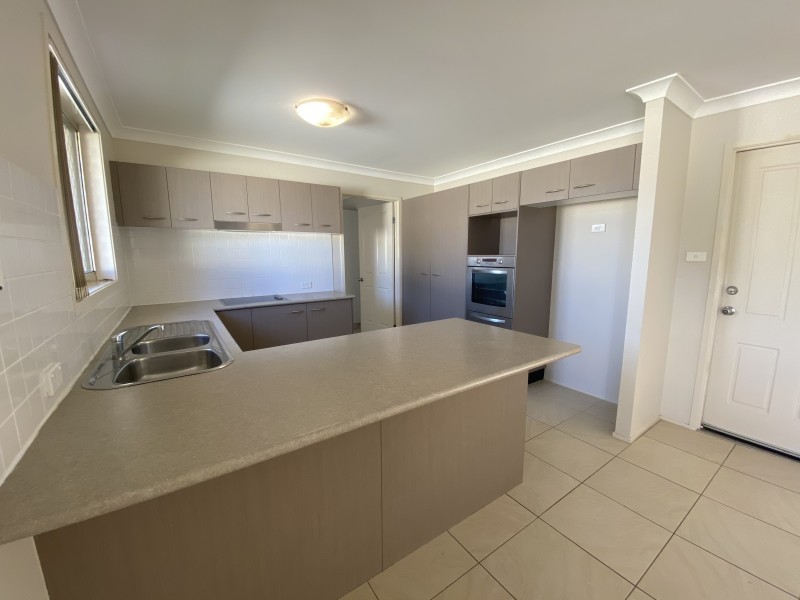 6 Adastra Close, Raymond Terrace NSW 2324
