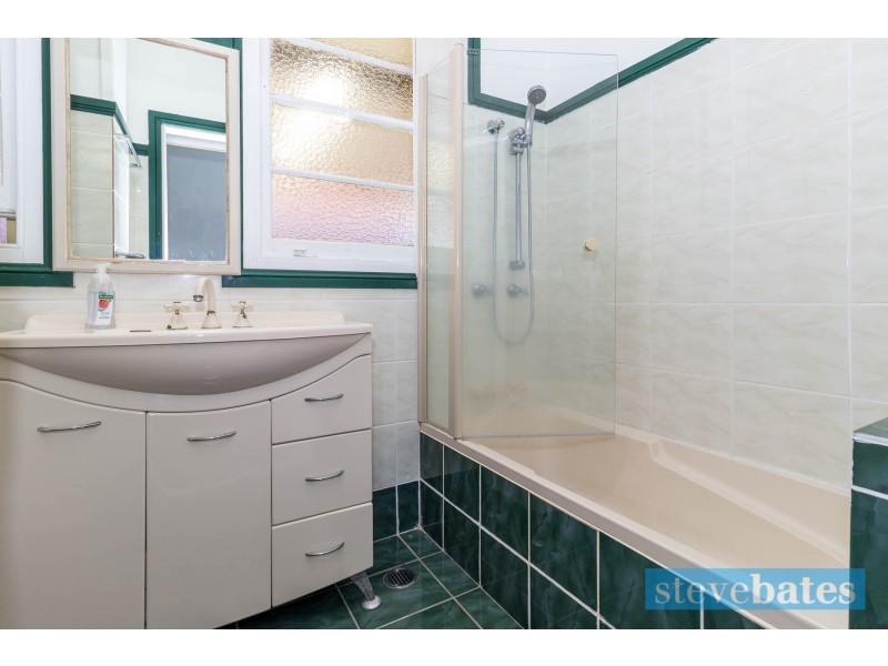 30 Kent Street, Raymond Terrace NSW 2324