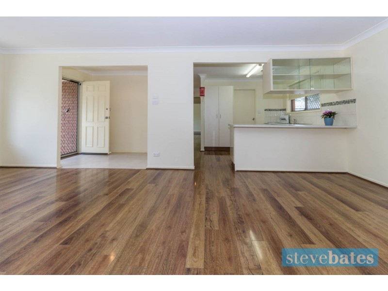 18 Robert Campbell Drive, Raymond Terrace NSW 2324