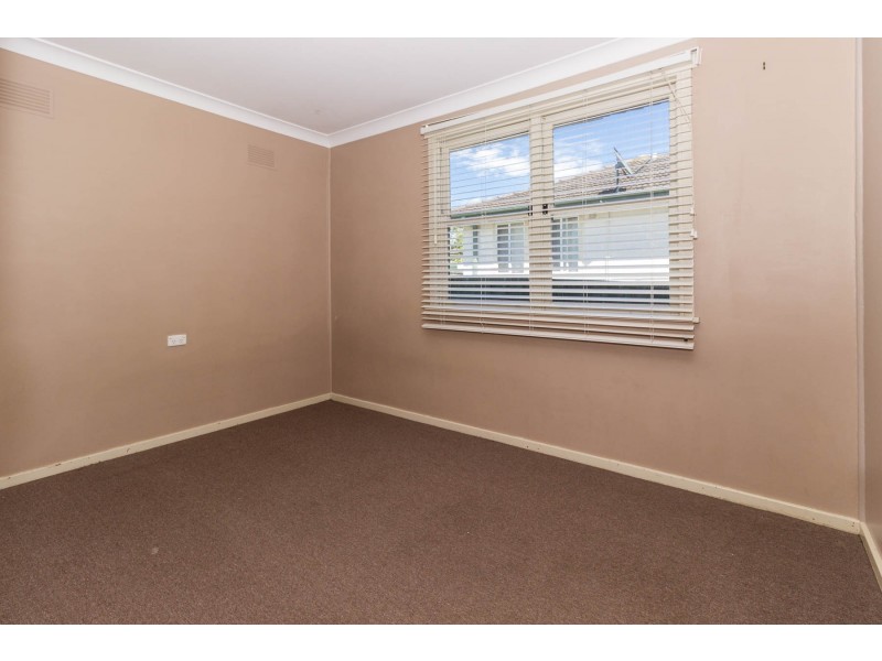 8 Dean Avenue, Raymond Terrace NSW 2324