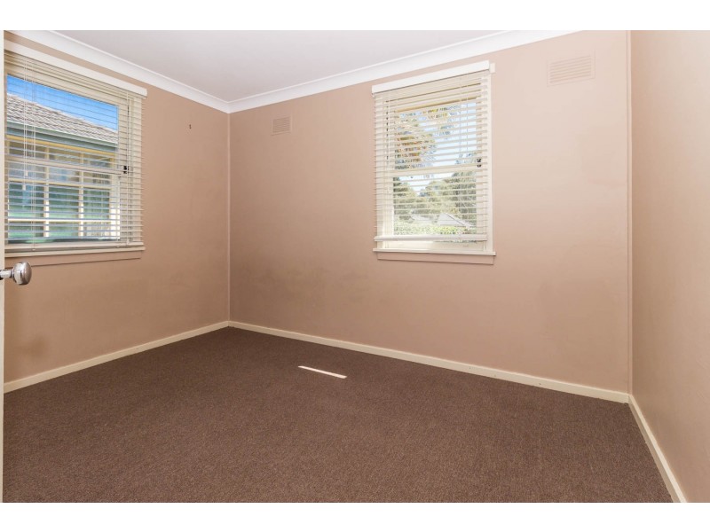 8 Dean Avenue, Raymond Terrace NSW 2324