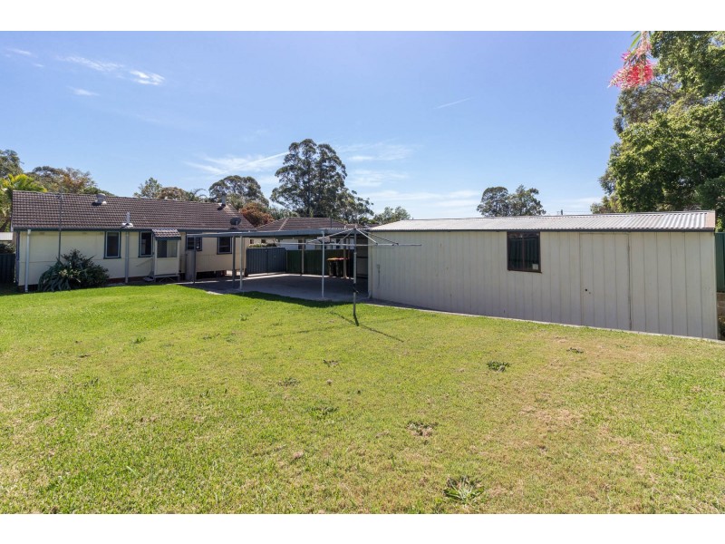 8 Dean Avenue, Raymond Terrace NSW 2324