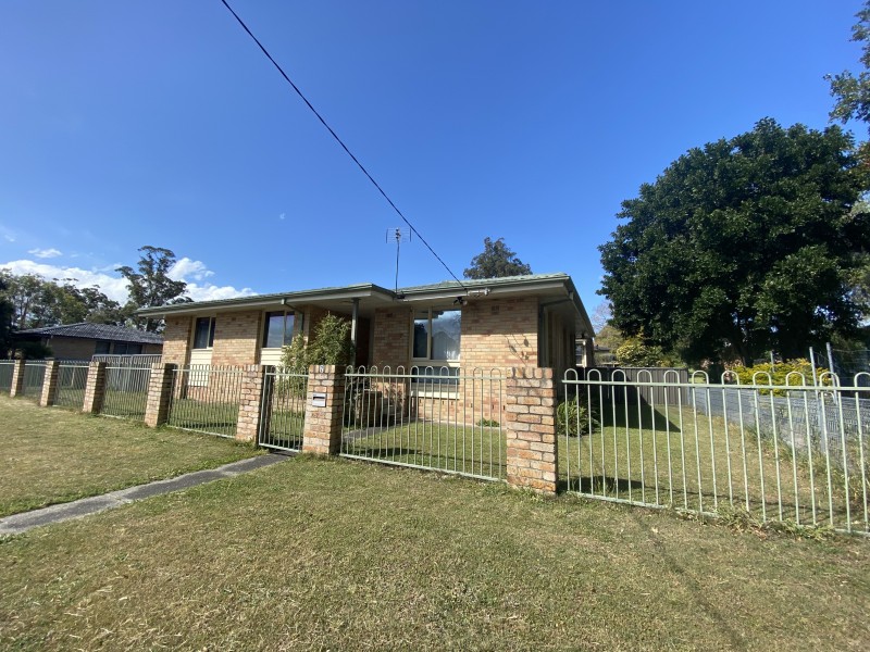 2 Dungaree Way, Raymond Terrace NSW 2324