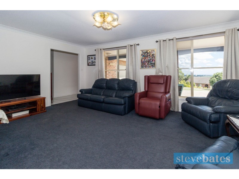 17 Barrellier Close, Raymond Terrace NSW 2324