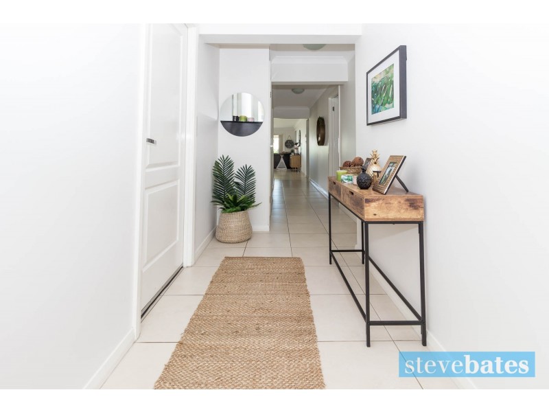 27 Manning Avenue, Raymond Terrace NSW 2324