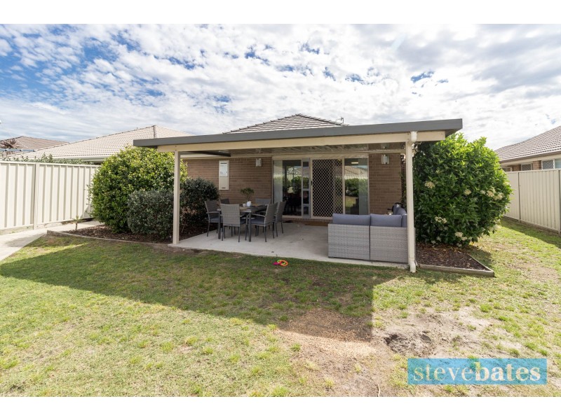27 Manning Avenue, Raymond Terrace NSW 2324