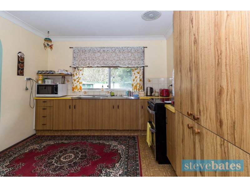 18 Rosemount Drive, Raymond Terrace NSW 2324