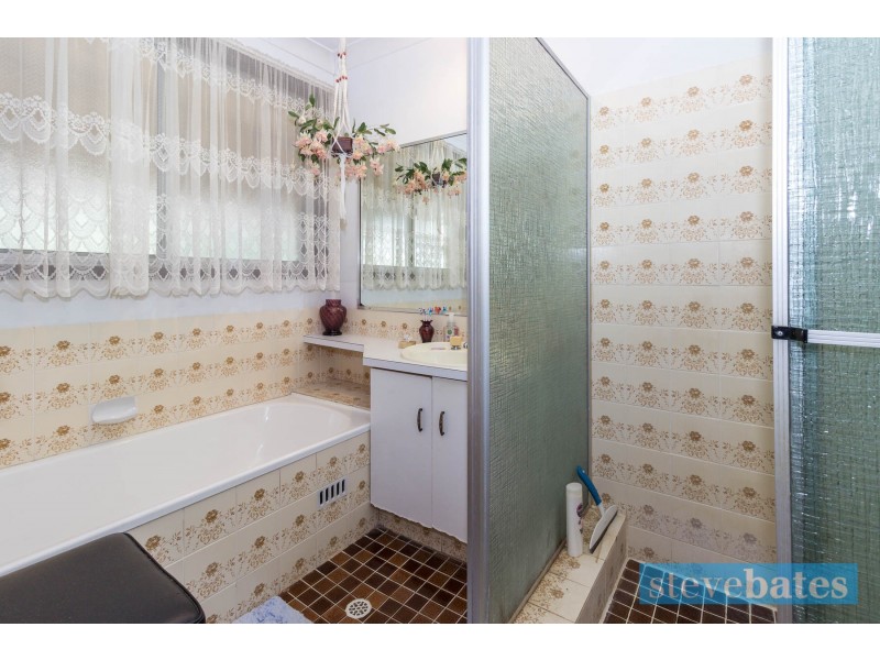 18 Rosemount Drive, Raymond Terrace NSW 2324