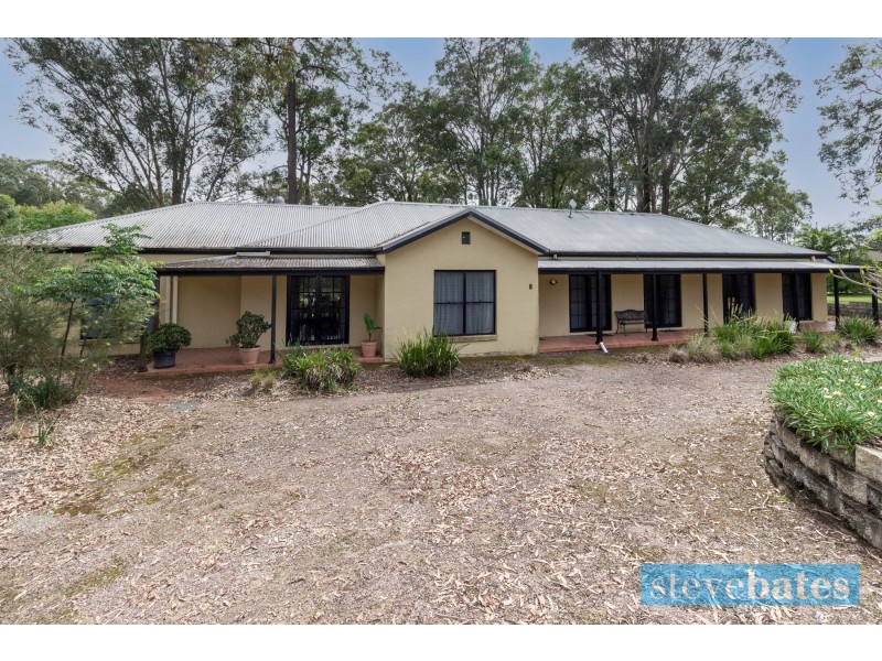 8 North Esk Drive, Seaham NSW 2324