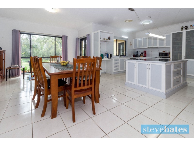 8 North Esk Drive, Seaham NSW 2324