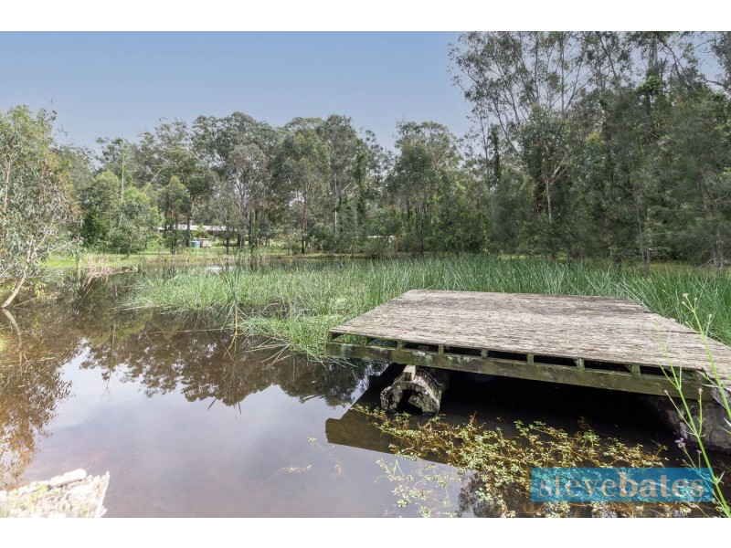 8 North Esk Drive, Seaham NSW 2324