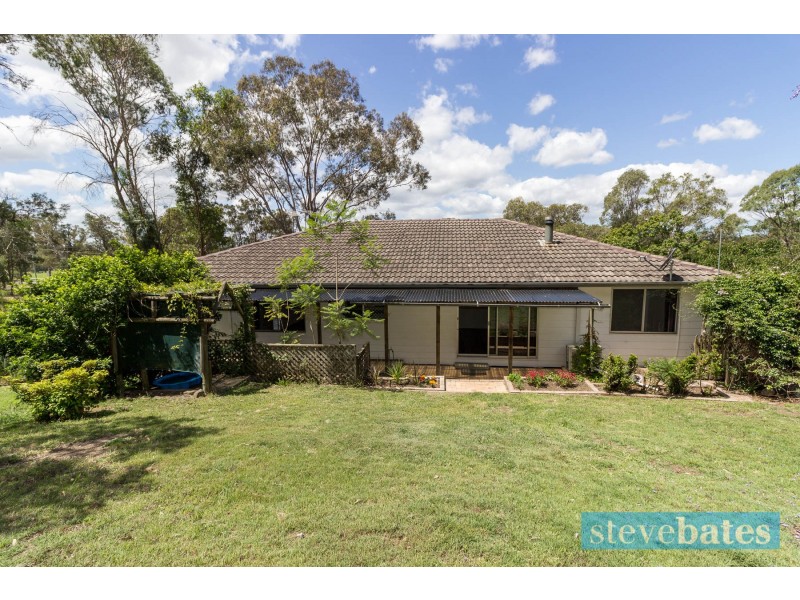 1425 Clarencetown Road, Seaham NSW 2324