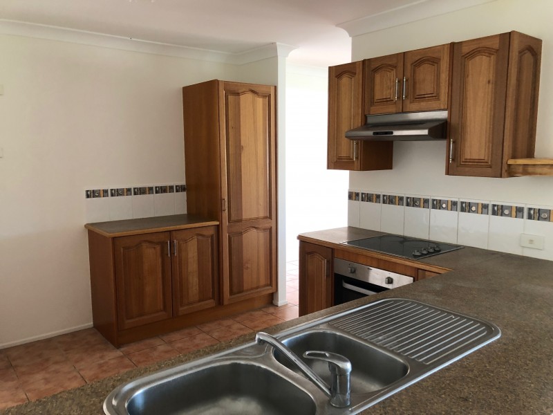 9 Halloran Way, Raymond Terrace NSW 2324