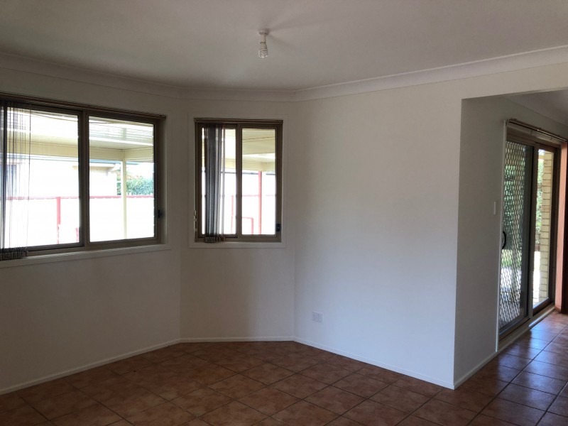 9 Halloran Way, Raymond Terrace NSW 2324