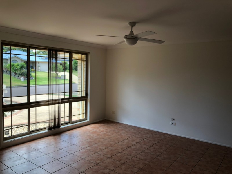 9 Halloran Way, Raymond Terrace NSW 2324