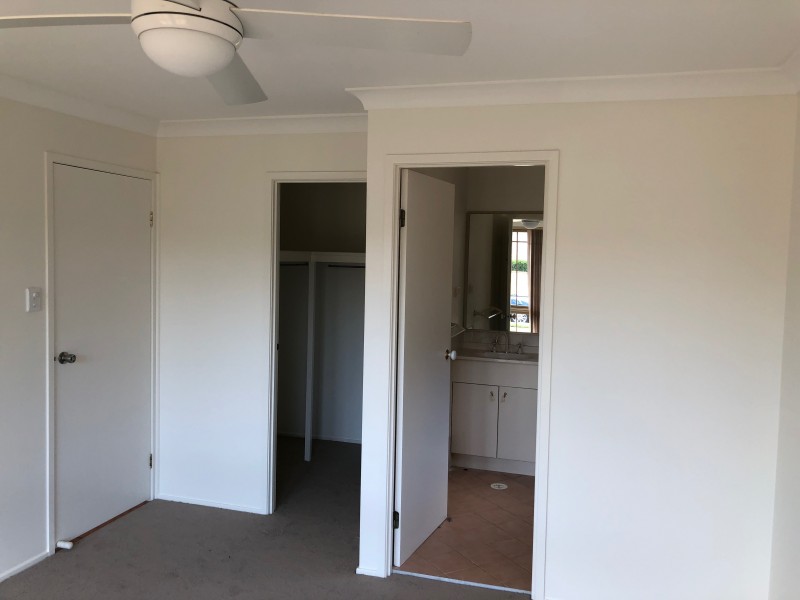 9 Halloran Way, Raymond Terrace NSW 2324