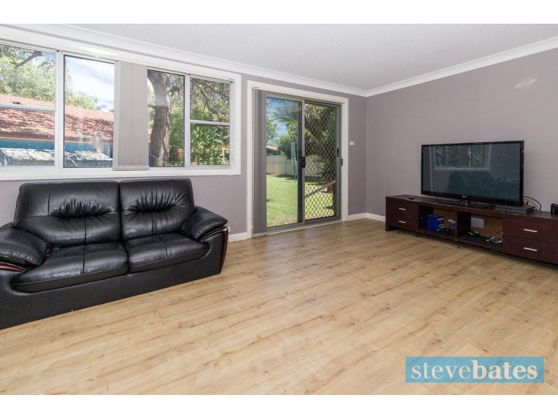 14 Gwen Parade, Raymond Terrace NSW 2324