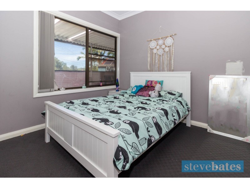 14 Gwen Parade, Raymond Terrace NSW 2324