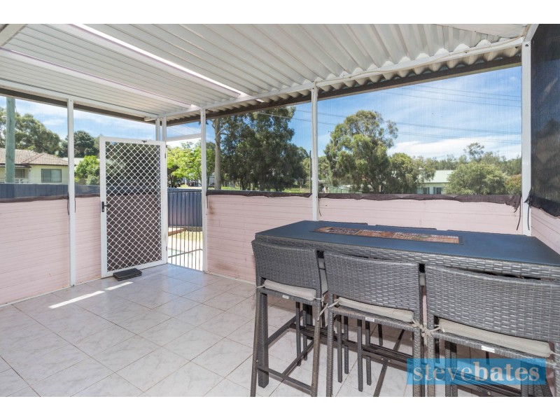14 Gwen Parade, Raymond Terrace NSW 2324