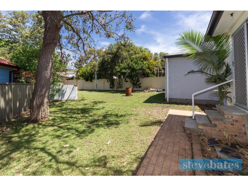 14 Gwen Parade, Raymond Terrace NSW 2324