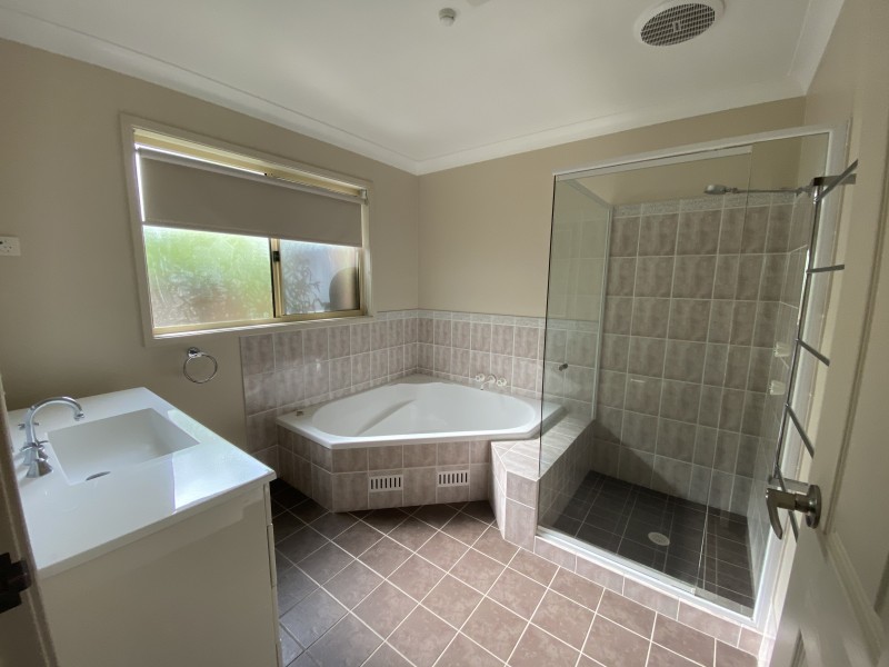 32 Coolabah Road, Medowie NSW 2318