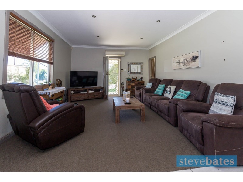 22 Bourke Street East, Raymond Terrace NSW 2324